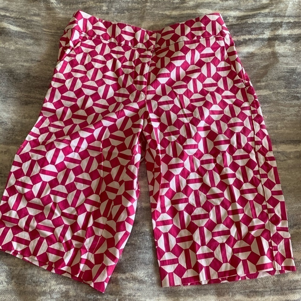 Melly M Bermuda Shorts Pink and White